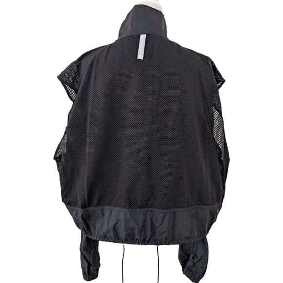 Athleta Canopy Parachute Jacket Short Black Lightweight Windbreaker Size M NWT - Picture 10 of 13